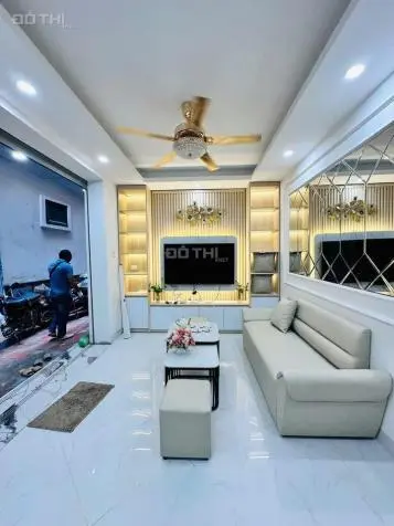 6035190 ảnh đại diện 1