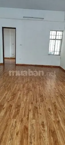 Cho Thuê Căn Hộ Chung Cư N5D Trung Hòa, Mặt Đường Hoàng Đạo Thúy