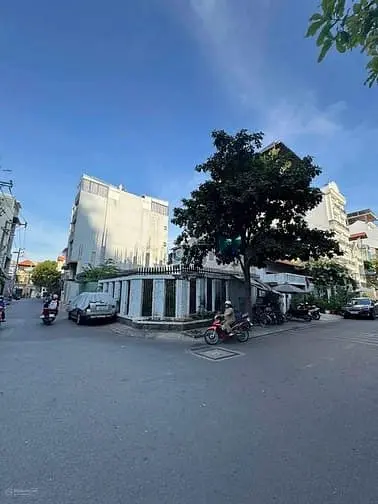 Cho Thuê Đất Trống 4X17M Tại Thảo Điền, Q2 - Khu Đông Đúc. Giá 25Tr/Th