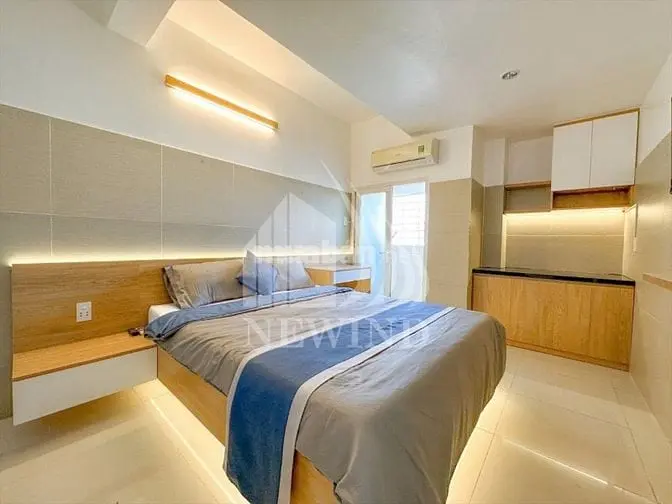 Hợp Đồng Thuê 2,4 Tỷ, Toà Nhà Ks 50C Trường Sơn ,Dt:11X17M,Kc :Hầm 7L