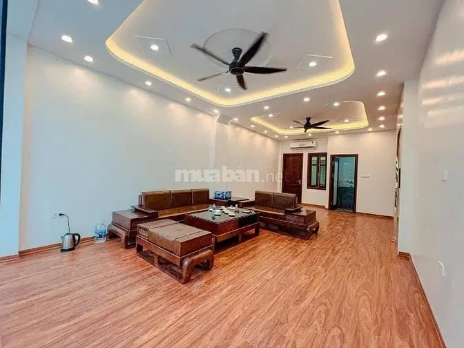Nhà Đẹp Thang Máy Trần Khát Chân, Hbt 68M, 5 Tầng, Mt 4.7M, 13.5 Tỷ