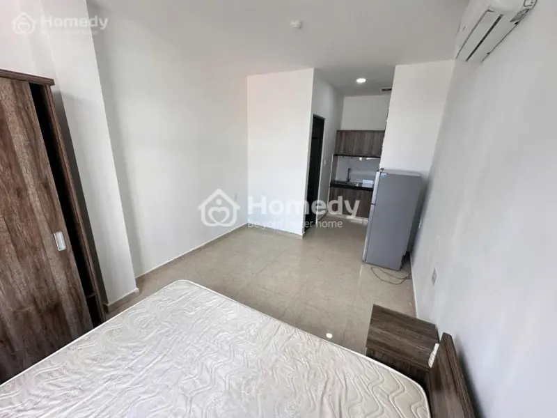 Studio Cửa Sổ Đủ Tiện Nghi