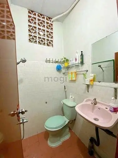 Cho Thuê Nhà Full Nội Thất, Sân Xe Hơi, 3Pn. Giá 7 Triệu