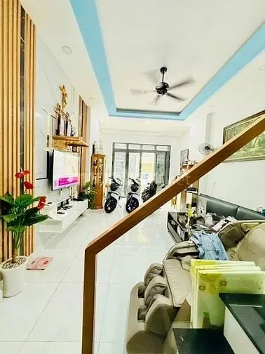 Bán Nhà Mtkd- Hoàng Hoa Thám-Giá 7,2Tỷ-Shr-51M2-1T1L Lh0974945908 Sang