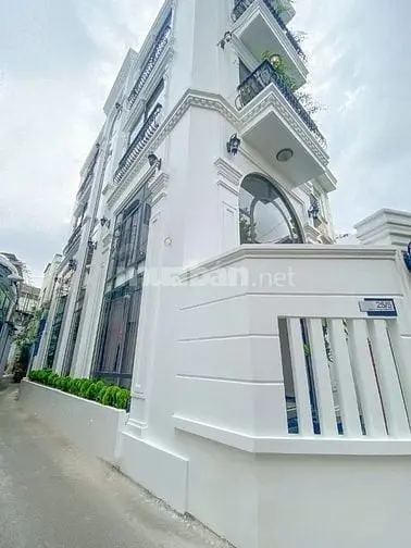 Cho Thuê Villa Mini 2 Mặt Tiền Hẻm Nội Thất 5 Sao -Khu Phan Xích Long