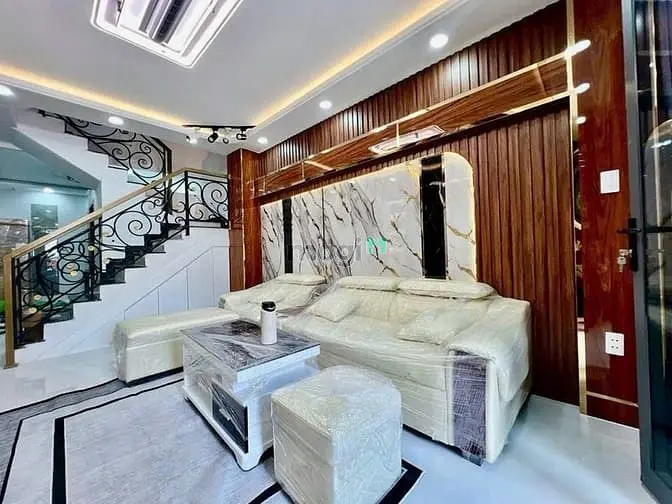 Nhà Phố Sang Trọng Mặt Tiền Hẻm 88 Nguyễn Văn Quỳ - Sổ Hồng Riêng Mới