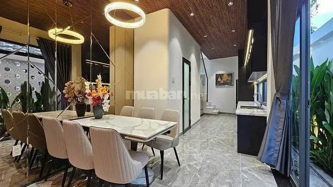 Bán Nhà Góc 2 Mặt Tiền Xây Mới Gần Đường Phạm Hữu Lầu Quận 7