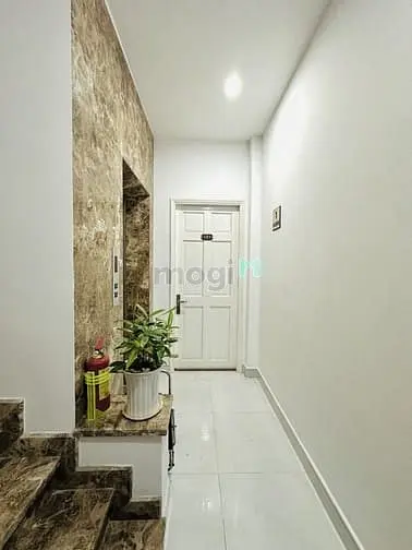 Nhà Mặt Tiền Kd - 7Tầng - Nguyễn Phúc Nguyên - Phường 10 - Quận 3.