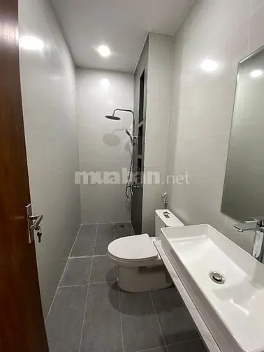 🏡 Bán Nhà 1 Trệt 2 Lầu – P. Long Bình, Nguyễn Xiển, Q9 💰 Giá: 5.5 Tỷ