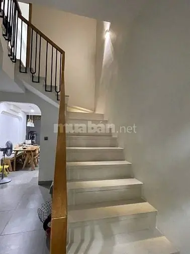 Cơ Hội Vàng–Phạm Văn Bạch-Tb-2Pn, 2Wc – Giá 4.2Tỷ-Lh0974945908 Sang