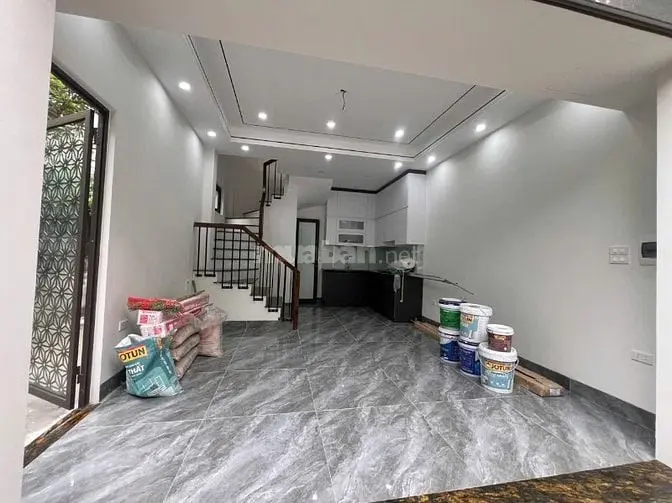 🏡 Nhà Đẹp 3 Thoáng – 6 Tầng – Mt 4,4M – Cự Khối 🏡