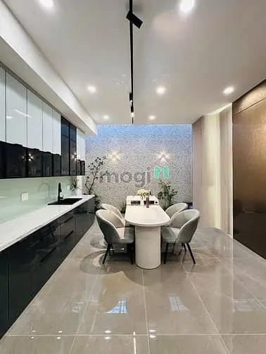 Quận 7 Kế Tdtu, Rmit, Vivo, Lotte, Thang Máy, Nhà Mới Đẹp, Nhỉnh 16 Tỷ