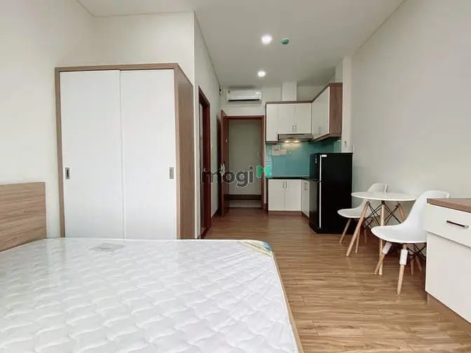 Cho Thuê Phòng Bancong Thoáng Mát Full Nội Thất - Ngay Ufm, Lotte Q7