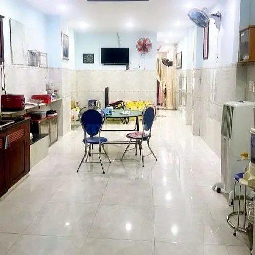 Hxh Đối Diện Emart Phan Văn Trị, 3.8X20M, 3 Lầu - Chỉ 10 Tỷ Xíu