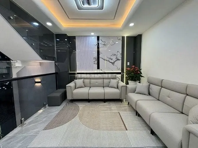 Nhà Xây Mới 100%. Giá Chỉ 6Tỷ7.