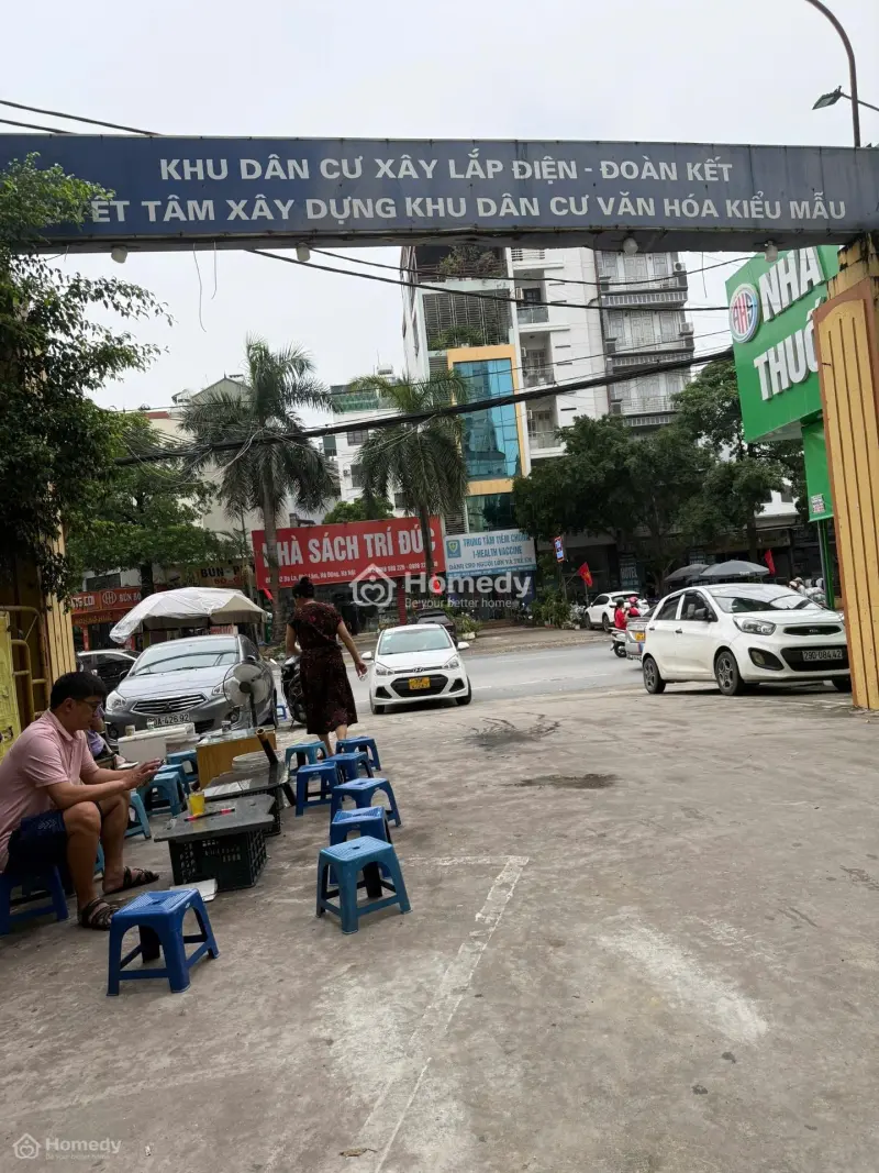 Cc Cần Bán Nhà Phân Lô Cán Bộ, 5 Tầng Tại Ba La, 44M2, Nhỉnh 9 Tỷ, Oto Vào Nhà