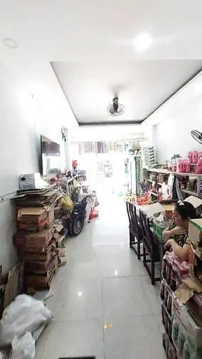 Quận 8 Bán Nhà Trong Hẻm Ốc, Sầm Uất, Shr, Gần Quận 7, Quận 5, Quận 1