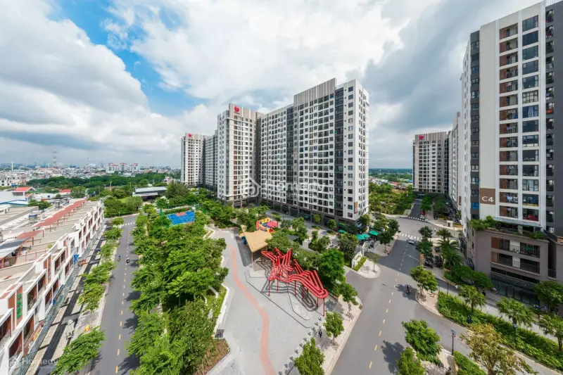Bán Căn Hộ 2Pn + 1Wc, Tầng Trung, Hướng Nam Rất Mát