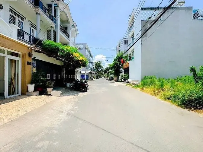 Chdv Thu Nhập 30 Tr, Đường 10 M Thị Trấn Nhà Bè. Hon 7 Tỷ.