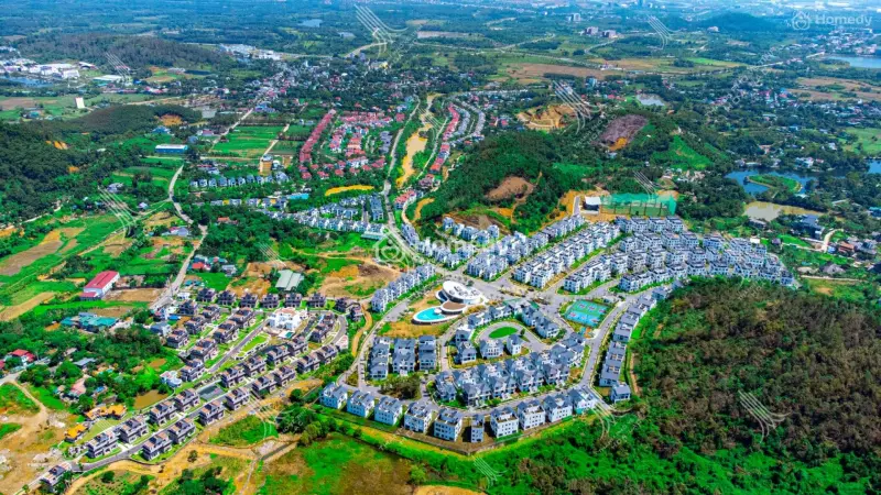 Bán Căn Biệt Thự Song Lập Khu C, Diện Tích 316M2 - Giá Rẻ Nhất Thị Trường Chỉ 60Tr/M2