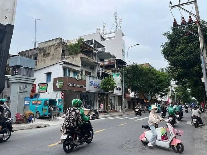 Bán Nhà Ngay Mt Tân Cảng, P. 25 Quận Bình Thạnh Dt: 7X20M Giá 35 Tỷ