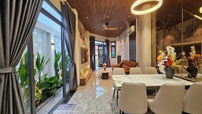Bán Nhà Góc 2 Mặt Tiền Xây Mới Gần Đường Phạm Hữu Lầu Quận 7