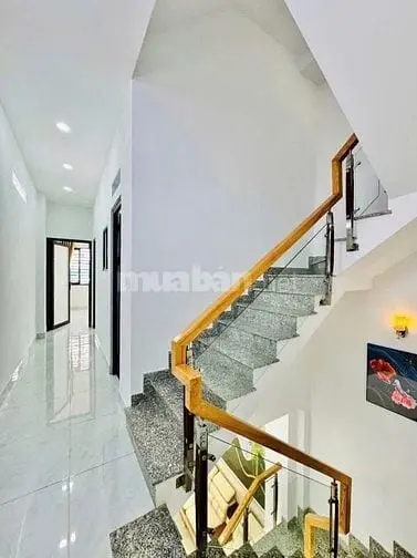 Sang Nhượng Gấp Nhà 41M2 Yên Thế, P. 2, Tân Bình. Gần Sân Bay Tsn