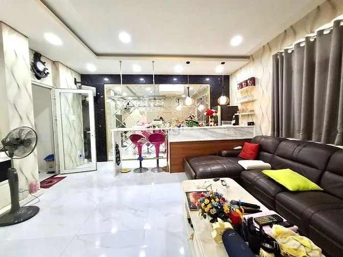 Quận 8 Bán Biệt Thự Diện Tích Khủng, Ô Tô Tới Nhà, 7Pn, Nhỉnh 24 Tỷ Tl
