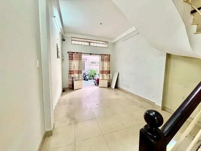 Bán Nhà 3 Lầu Dt:4X15M, Kiên Cố Hẻm Nguyễn Kiệm, P3, Q.phú Nhuận.
