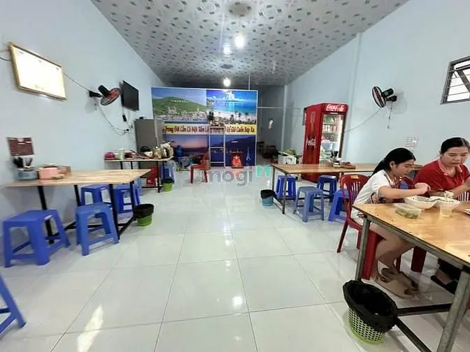 Bán Nhà Mặt Tiền Lô Góc Ngang 6.3M Kd Đỉnh Làm Showroom 169M2 Gần Lê V