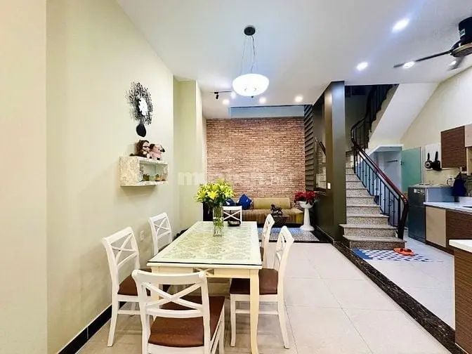 6035939 ảnh đại diện 1
