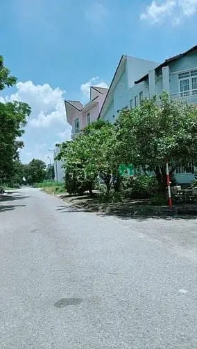 Chính Chủ Cần Bán Biệt Thự View Công Viên 10Pn - Giá 13.8 Tỷ Đã Có Sổ