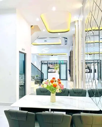 Bán Gấp Siêu Phẩm Nhà 4 Tầng, Hxh, Ngay Chợ Phú Xuân, Full Nội Thất
