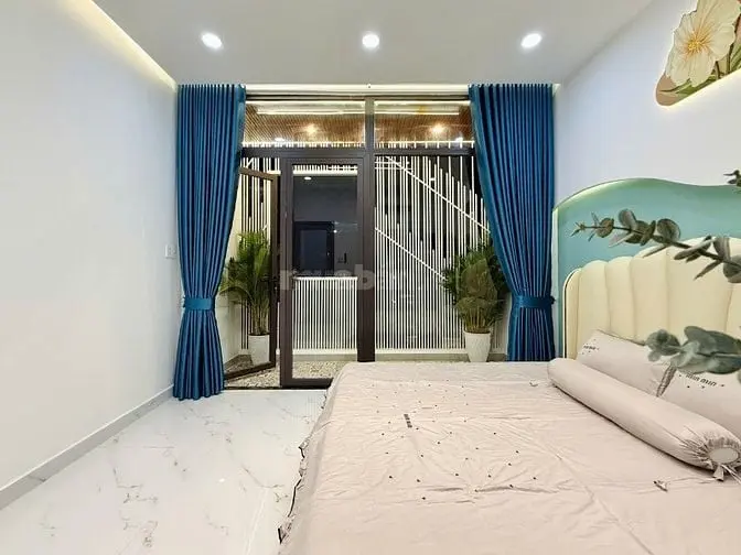 Chính Chủ Bán Nhà Phạm Văn Chiêu Đúc 3 Lầu Mới Xây Hẻm Xe Hơi 5M