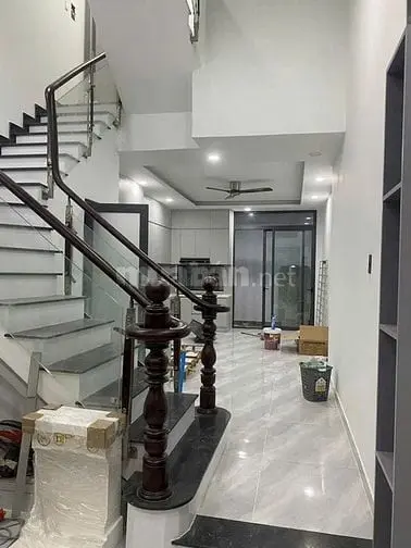 Bán Gấp Nhà 160 Nguyễn Văn Quỳ Quận 7- Oto – Nhà Đẹp Xuất Sắc, Vào Ở