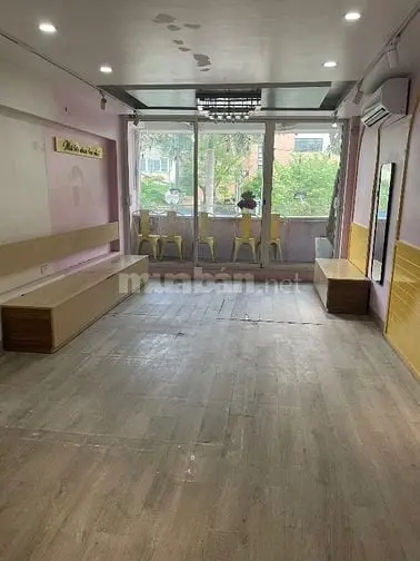 Cho Thuê Cửa Hàng Hoặc Văn Phòng