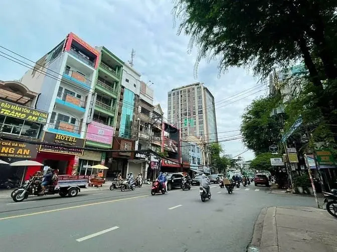 Bán Nhà 441 Điện Biên Phủ, P. 25, Bình Thạnh Dt 8,8X32M Giá 23.7 Tỷ