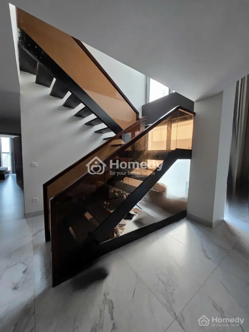 Bán Căn Penthouse Vip Nhất Cầu Giấy - Full Nội Thất Xịn Sò, Thiết Kế 4Pn -5Wc Lh 0987106***