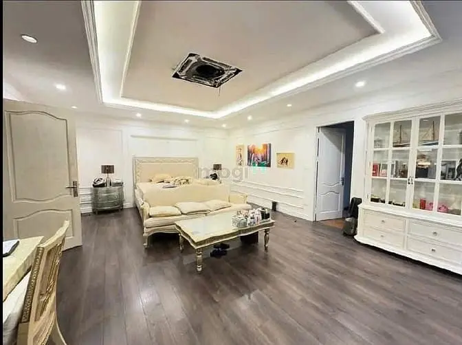 Bán Nhà Đội Cấn Ô Tô Tránh, Lô Góc, 110M2 × 5 Tầng, Mt 6M, Chỉ 43 Tỷ
