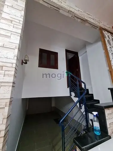 Bán Nhà Mặt Tiền Nguyễn Đình Thi Gia Hoà Quận 9 Dt 180M2 Giá 26 Tỷ Ạ