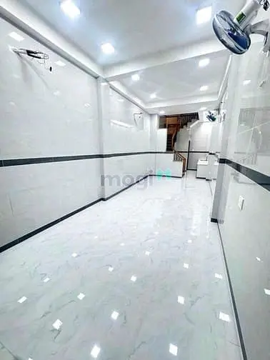 Nhà Đẹp Hẻm Xe Hơi Ngay Lý Thái Tổ, Quận 10 – 3Pn, 4Wc, 25 Triệu