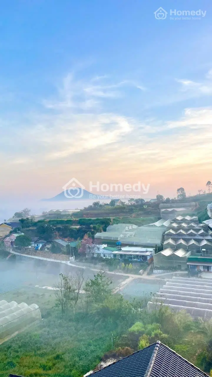 Bán Khách Sạn Nam Hồ Đà Lạt - 14Pn, Thang Máy, View Đẹp, Đang Kinh Doah Ổn Định