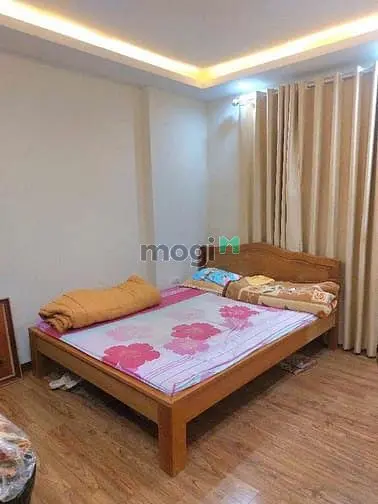Bán Nhà Hoàng Cầu 61M², 5T, Mt 4.2M, Ôtô Đỗ, Gần Hồ – 24.6 Tỷ