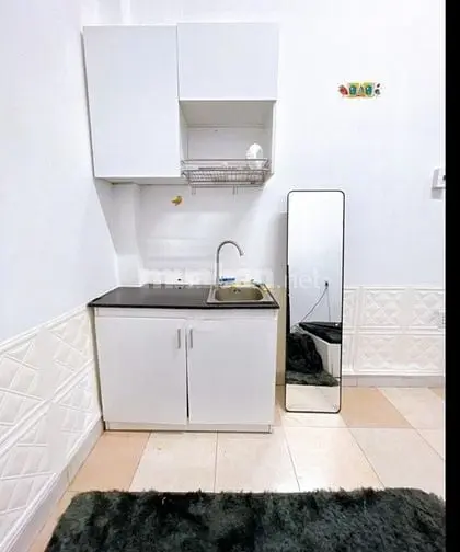 Bán Nhà Hẻm 3M Thông 212B/.Nguyễn Trãi Q1 Dt 4,2X9M 4 Tầng Chỉ 8,9 Tỷ.
