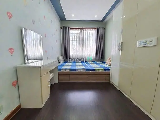 C/C Pn Techcons,Hoa Sứ, Phú Nhuận: 98M2, 2P Ngủ,2Wc,Nt,17Tr