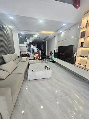 Chdv Cao Cấp Q5 - Dòng Tiền 60Tr -70M2 - 5 Tầng - 8Pn