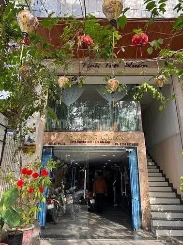 Cho Thuê Nguyên Tầng Lửng Lót Sàn Gỗ View Cây Xanh Rất Đẹp