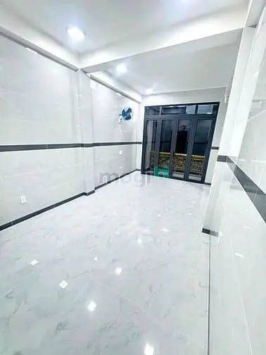 Nhà Đẹp Hẻm Xe Hơi Ngay Lý Thái Tổ, Quận 10 – 3Pn, 4Wc, 25 Triệu