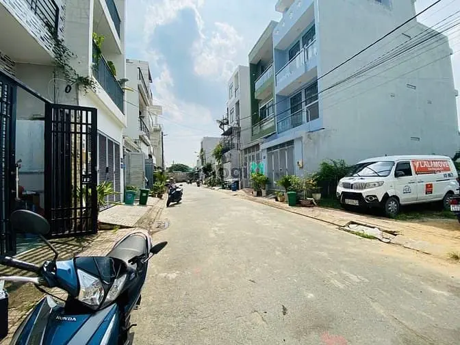 Bán Lô Đất 64M2 Hẻm 568 Lê Văn Việt, Phường Tăng Nhơn Phú.