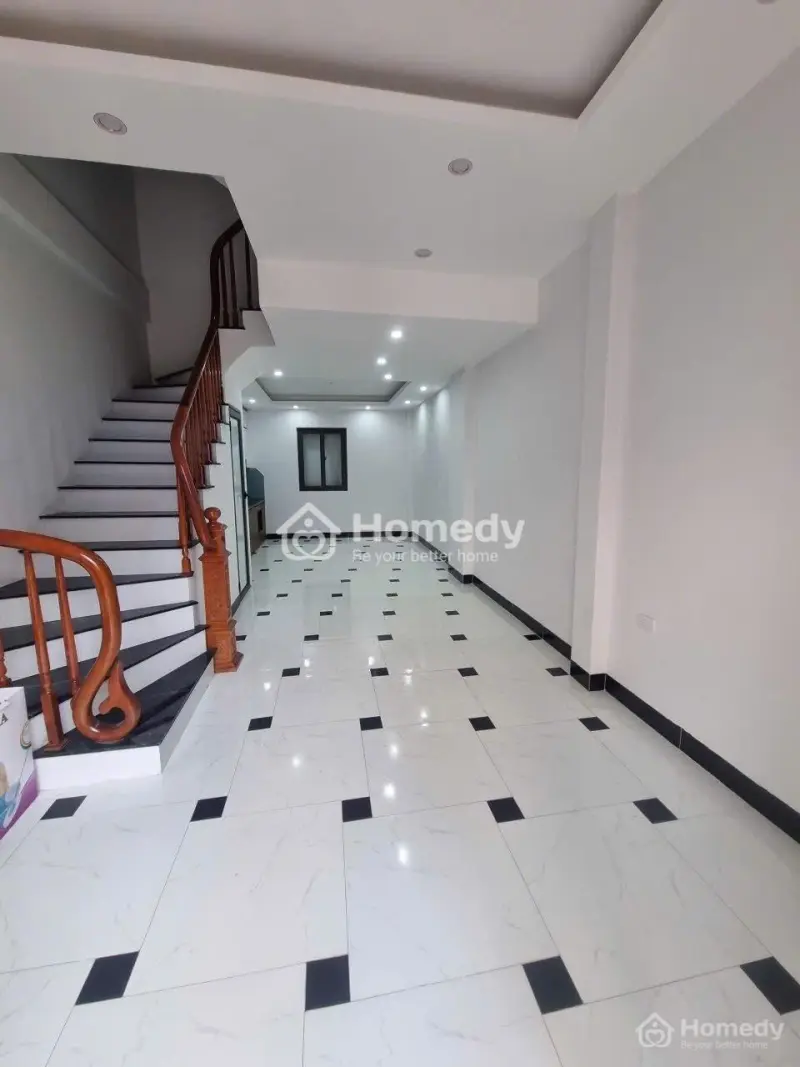 Nhà Đẹp Lai Xá - 5T Lô Góc -35M-Gần Chợ Lai Xá - 4.85 Tỷ